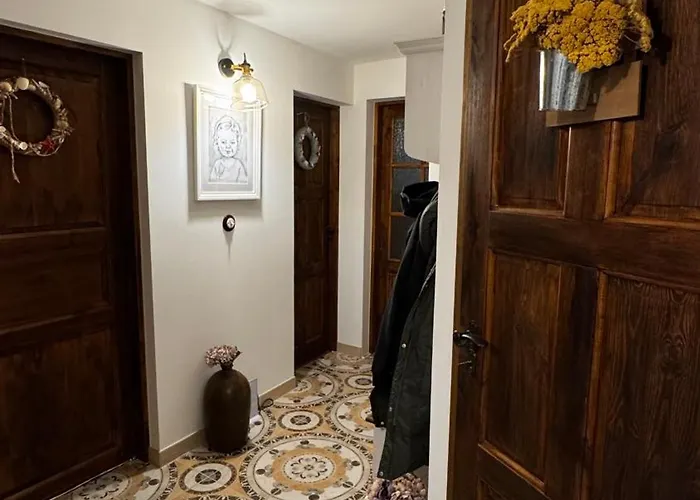 - Josefina Apartament *